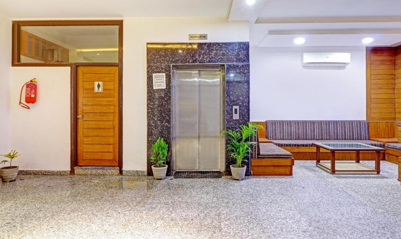 Hotel G B Palace Agra  Exterior photo